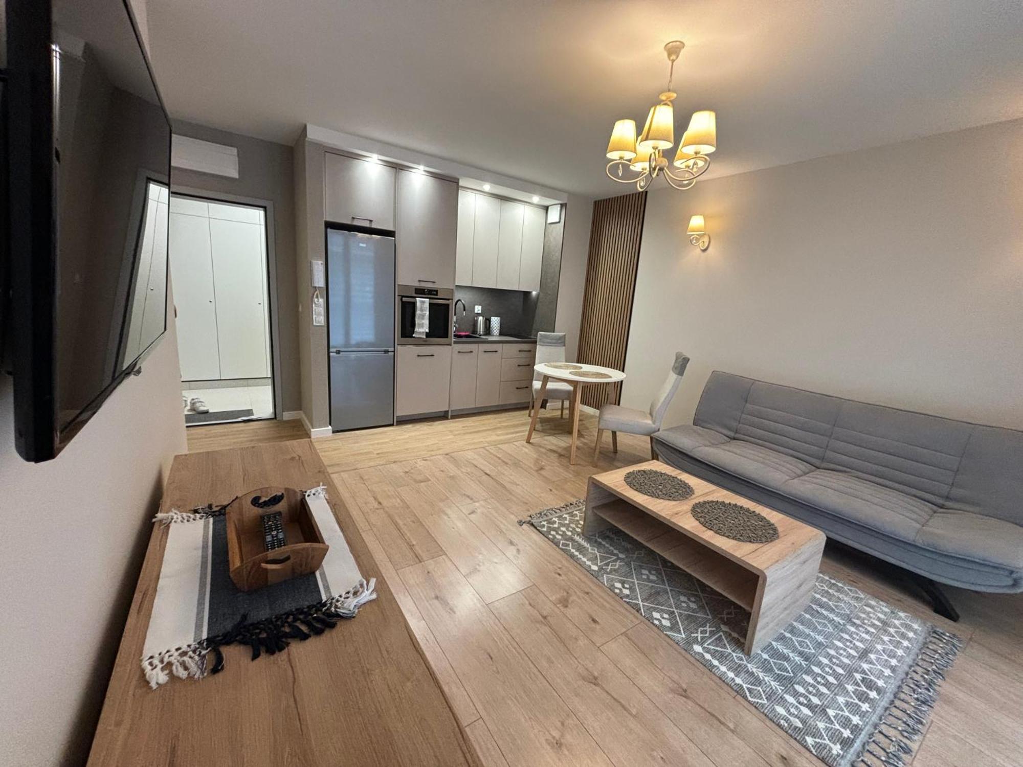 Apartamenty W Centrum Bialegostoku Z Parkingiem W Garazu Podziemnym Bialystok Ngoại thất bức ảnh