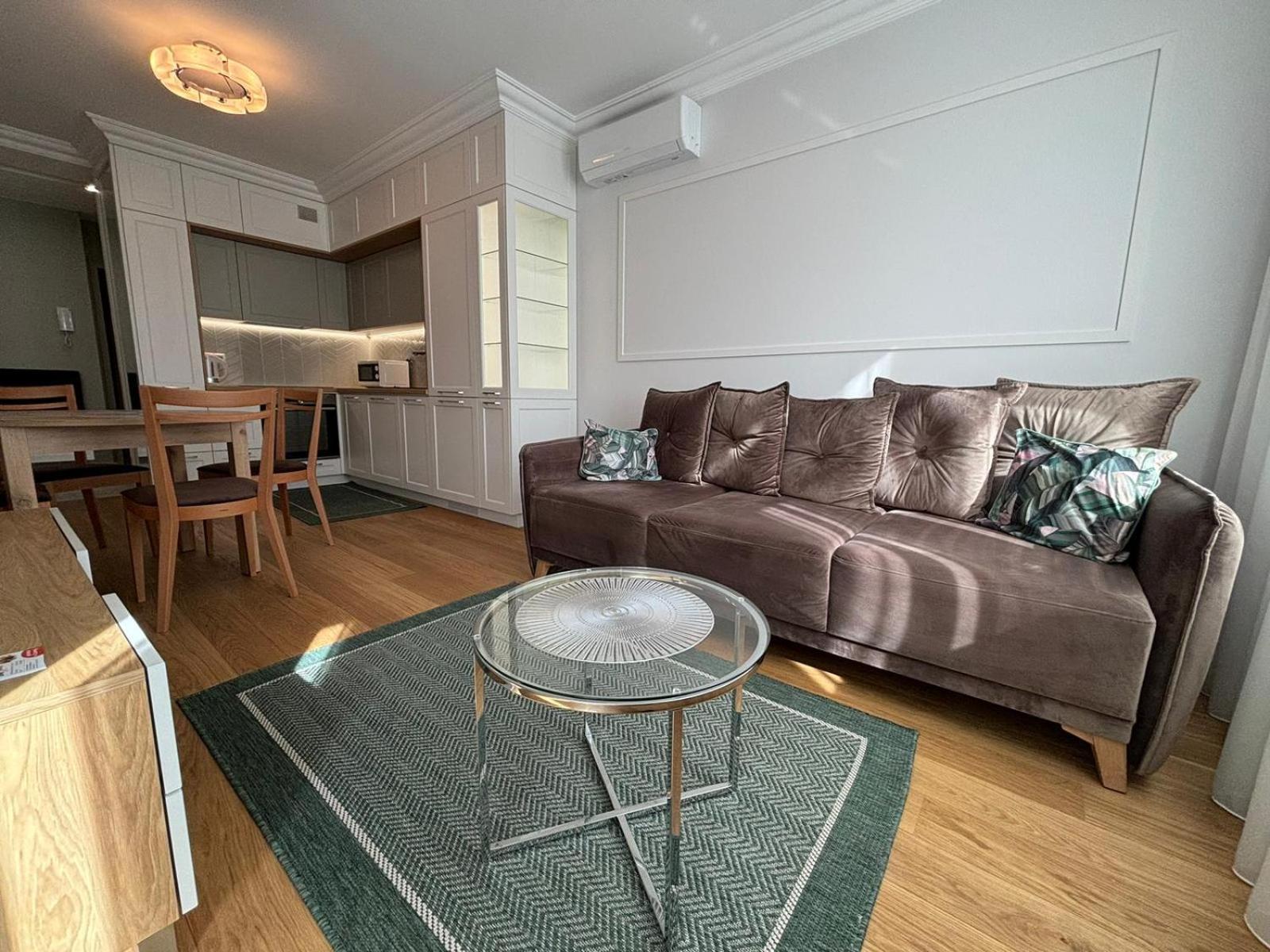 Apartamenty W Centrum Bialegostoku Z Parkingiem W Garazu Podziemnym Bialystok Ngoại thất bức ảnh