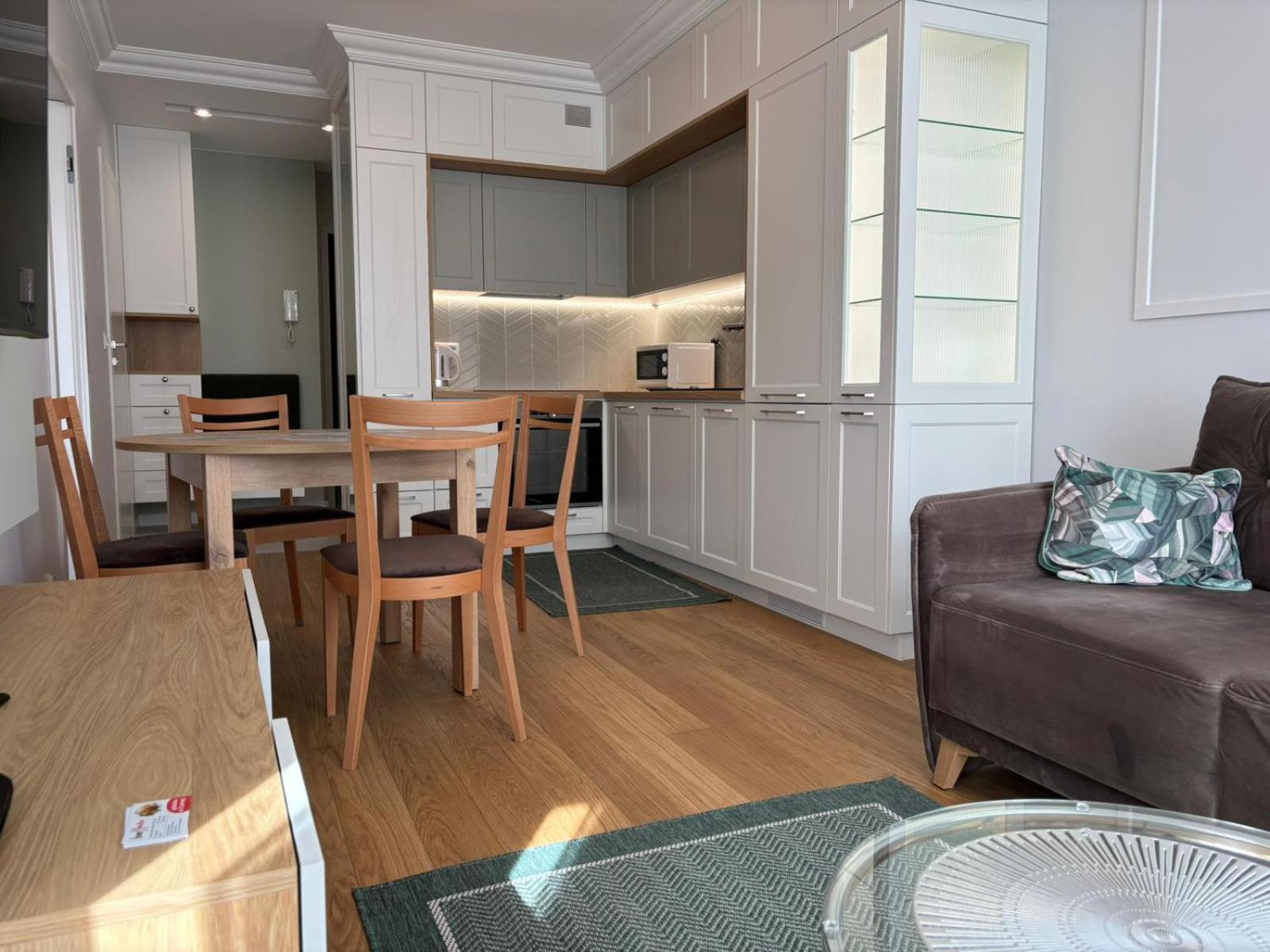 Apartamenty W Centrum Bialegostoku Z Parkingiem W Garazu Podziemnym Bialystok Ngoại thất bức ảnh